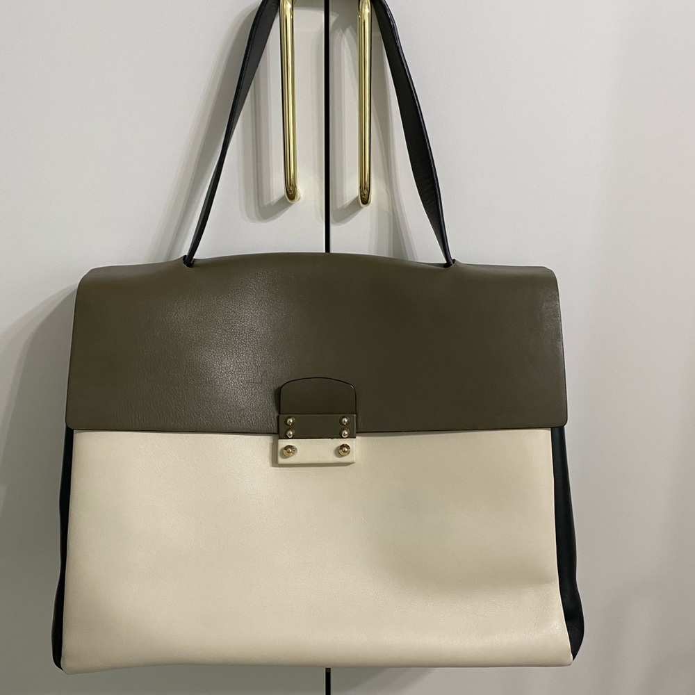 Valentino Garavani Large Bag (good condition) - Picture 3 of 17